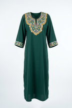 Robe moderne Kabyle aux Galons Colorés – "Silya"